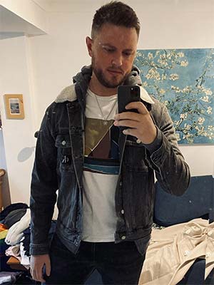 rencontregay5's tweet photo. https://t.co/rJvgdvmOjV Quitter la ville pour la campagne ! J'en avais marre de la banlieue parisienne et me voilà sur Sancerre 18300 dans le Cher. J'ai 32 ans, gay hors milieu et disponible pour amour. #gay #GayRomance #GayRomantic #GayDates https://t.co/RJzvF0104g