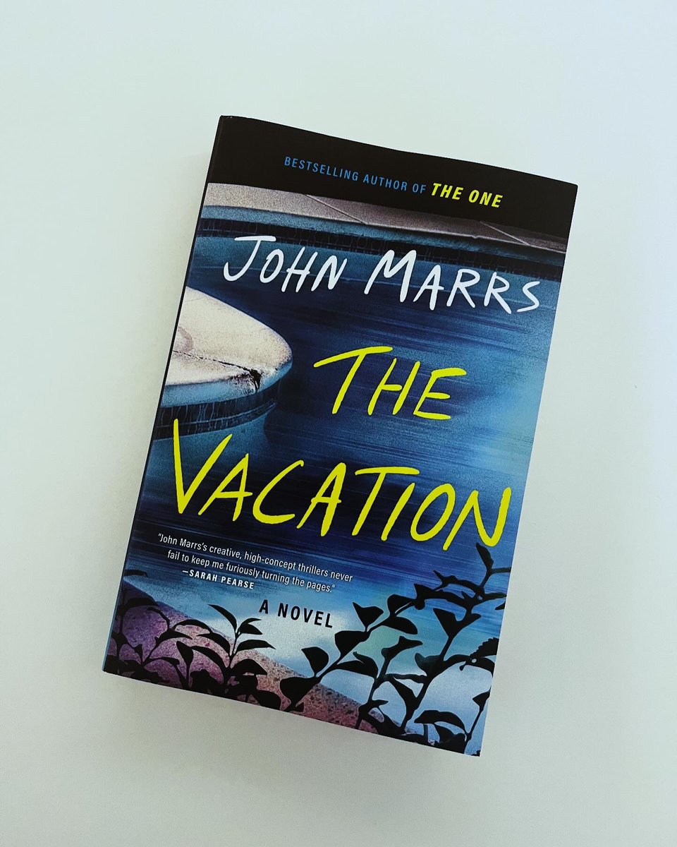 This @LibraryReads99 Best of December 2023 pick hits the shelves today! From bestselling author of THE ONE, this new nerve-wracking thriller THE VACATION follows eight strangers come to head at a Venice Beach hostel, each harboring secrets they’d kill to keep… ☀️🕶️🔪