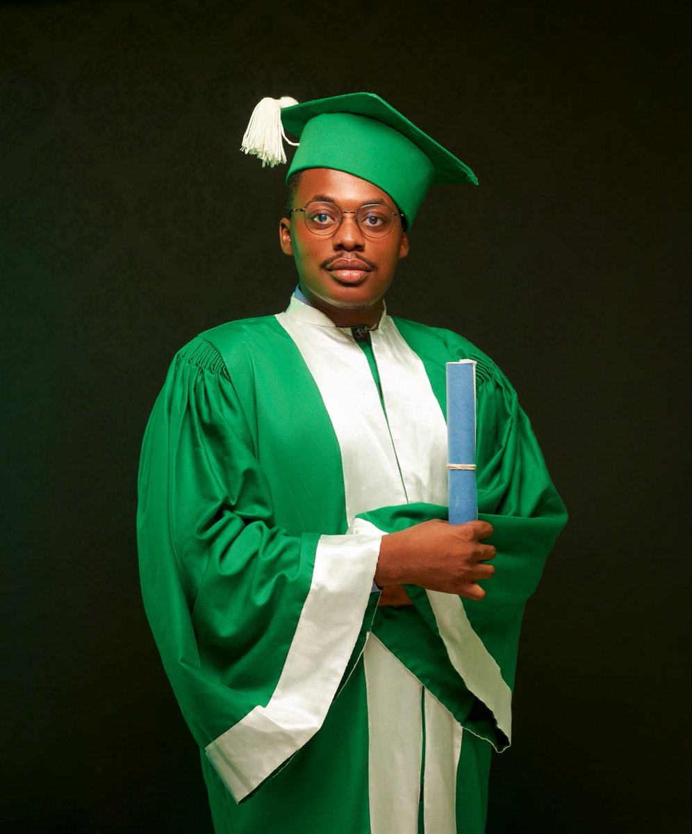 blackdekpe's tweet image. Sooooo, this happened. Grace be to God and thanks a lot Guyz. 

Love you.