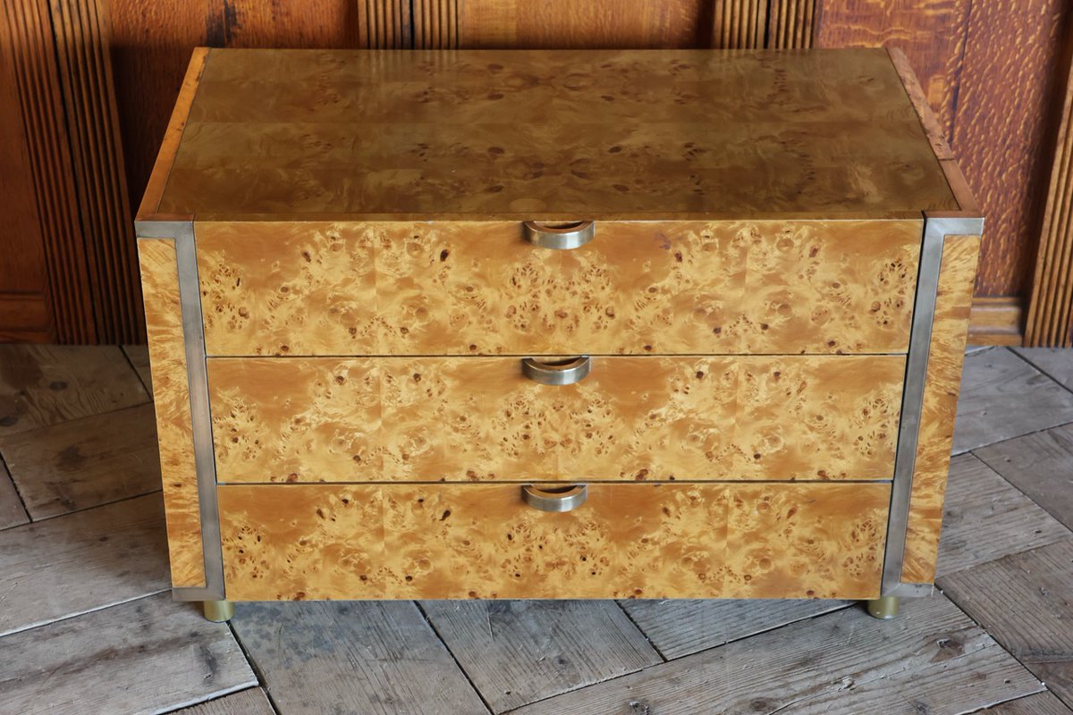 Stylish 1970s Small Italian Chest of Drawers in Burr Sycamore

rb.gy/yw6yju

#chestofdrawer #antiquechestofdrawer #antique #furniture #italianfurniture