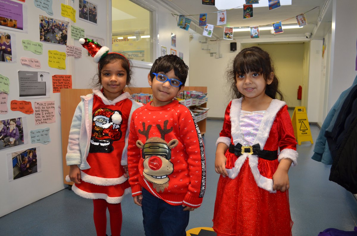 Our pupils sleigh'ed Christmas jumper day with their festive fits! 🎅
Take a look at some of our infants🎄

#ChristmasJumperDay #EalingSchools #Ealing #Southall #ChristmasBreak