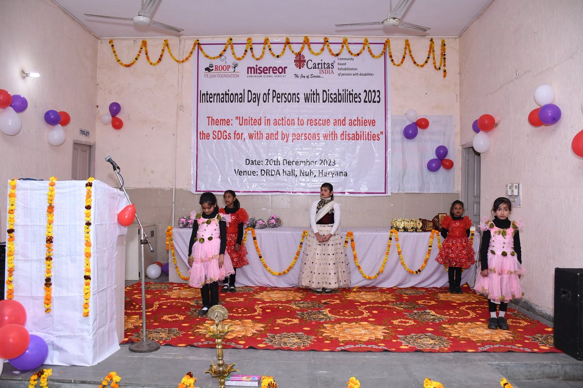 Rparjapati41's tweet photo. @Caritas_India CBR team celebrated World disability day with collaboration #roopvkjainfoundtion at DRDA Hall Nuh.250 pwds participate in program. Chief guest Mr. Gajender Singh  CtM Nuh addressed the participants. #roopautolife @iamCARITAS @HaryanaRpwd https://t.co/MYOHeCwbYI