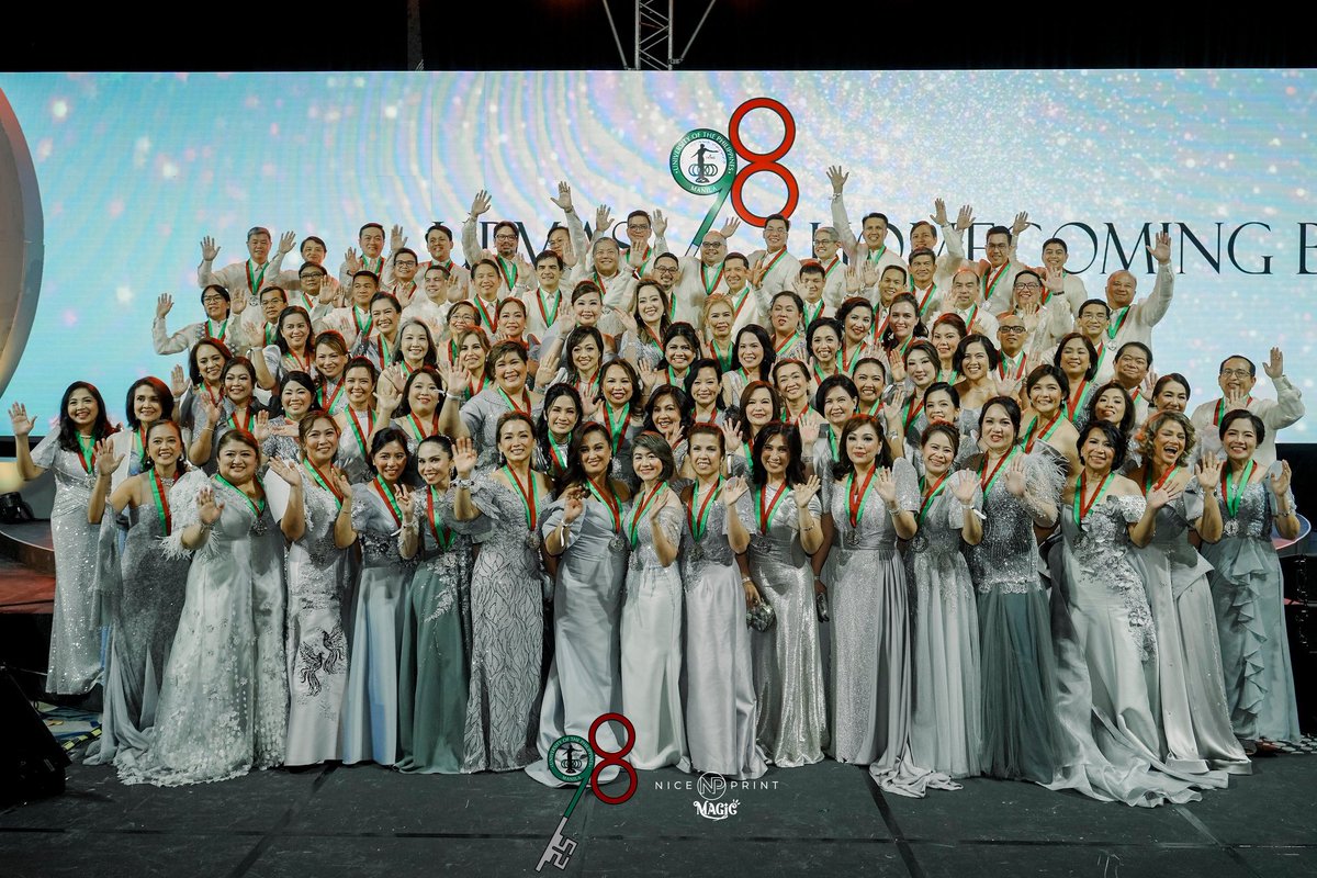 UPCM98's tweet photo. Best. Ball. Ever. 
#UPCM98 #98Extra #UPMASHomecoming2023 https://t.co/MNgR0PJl4N