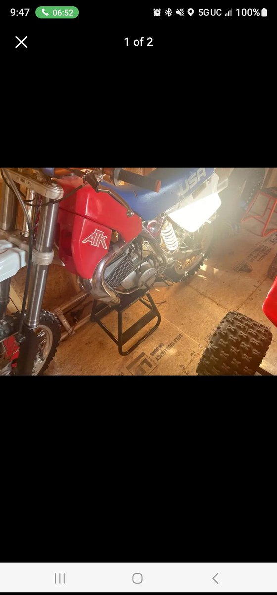 marioncofarmer's tweet photo. We like wierd,odd,rare, orphan dirt bikes.
And we stumbled into one that covers all that in spades.. A 1989 #ATK406 US made bike with  suspension and a chassis a decade ahead of its time and a motor a decade behind times.
It'll  look happy next to the #Pentons and #hodaka. https://t.co/TS1icOlTxA