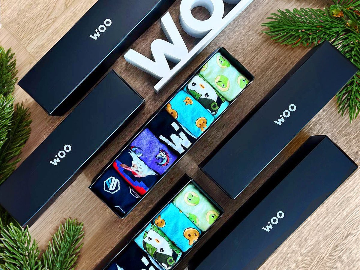 Crypto_Ed_NL's tweet image. Oh boy, what a nice giveaway! 

The most wanted, hyped, must have @_WOO_X socks!! 
Nowhere available anymore, but I got some for you. 😎

Together with WOO we wanted to do something extra for my loyal followers and here it is: 
5 boxes , 1 I will do something in our group with.…