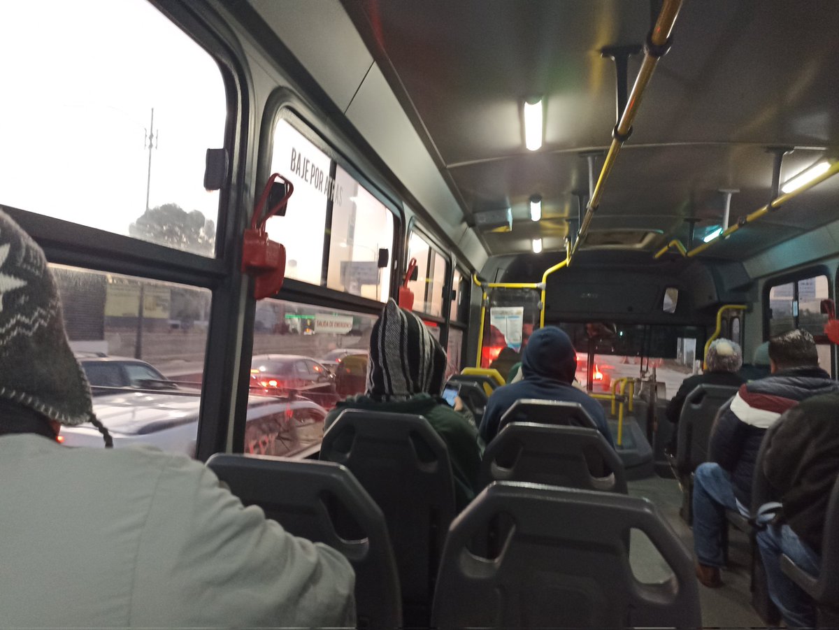 RicIvanMalbicho's tweet image. Por alguna puta razón, detenidos en el chingado #P5F........Ya harta está pinche situación..0700 hrs.....c.p.p @soydianagonzale