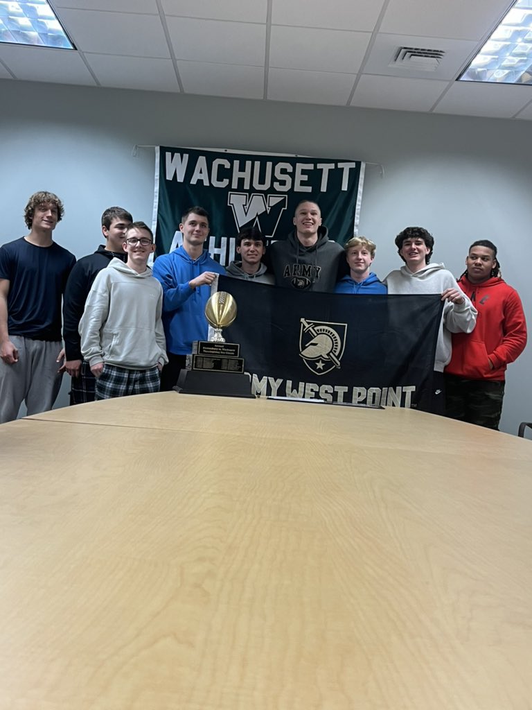 Benjamin Senior tweet media