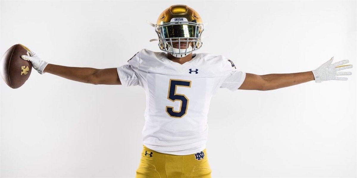 #NotreDame cornerback Leonard Moore is OFFICIAL. SIGNED: 247sports.com/college/notre-… @LeonardKevMoore @247Sports / @irishillustratd