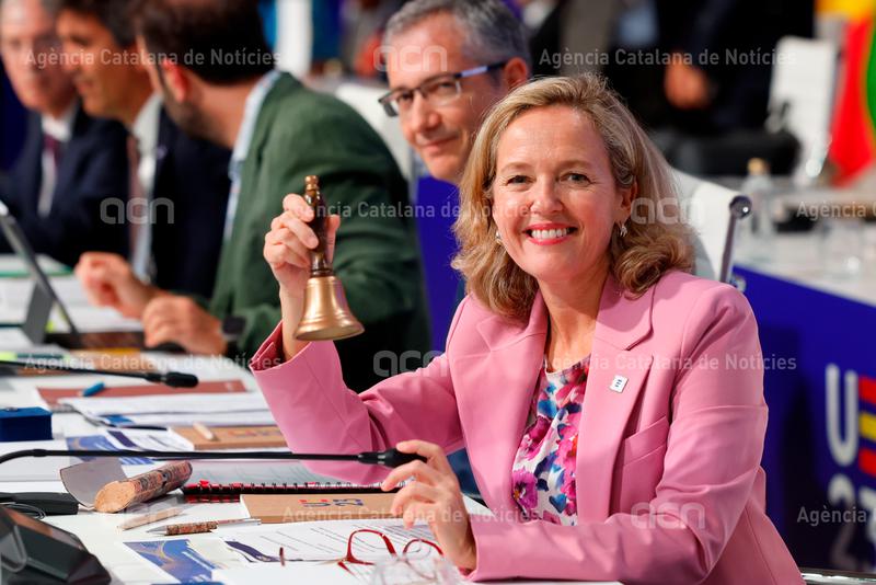 Els 27 tanquen un acord polític sobre les noves regles de dèficit i deute. França i Alemanya van aplanar el camí amb un pacte dimarts a dues bandes a París
ow.ly/FI4J50QkKxm