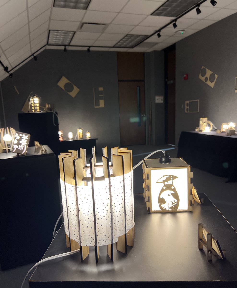 Teacher: “Okay, your mission is to create a lamp base and shade using a 1 by 2-foot sheet of plywood and tissue paper.” Students: “Great, what other materials can we use?” Teacher: “None.” Read about @BG_Bison’s latest One Grove Gallery showcase: d214.org/lampgallery