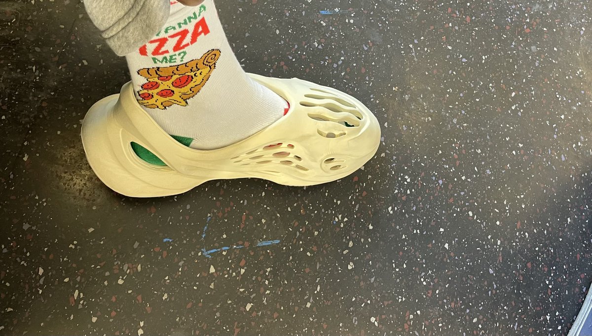 omgitslapoild's tweet image. #pizzawednesday