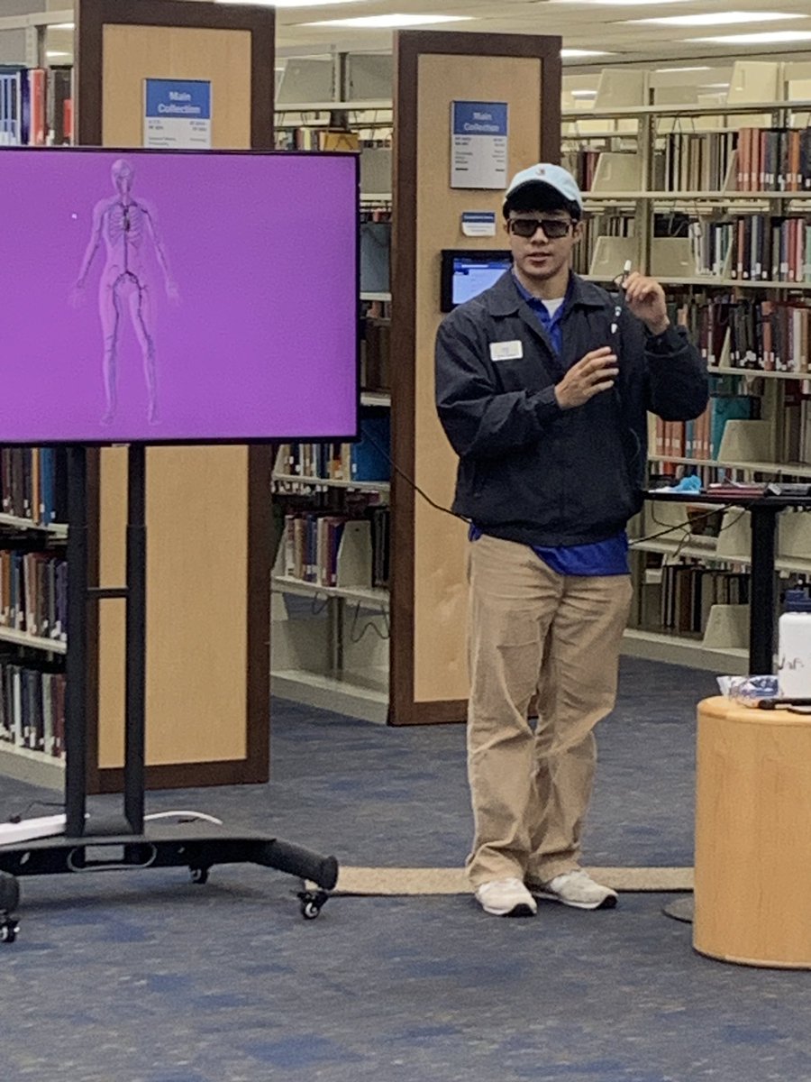 Thank you TAMUCC presenters for supporting the CCISD Tech2Learn event. @TAMUCCCOE @CCISDIT @CCISD Zlab, iCreate Lab and IRL Immersive Reality was awesome 👍🏻