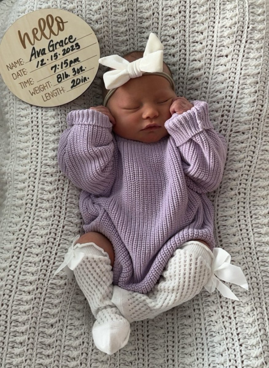 Welcome to the world, beautiful Ava Grace 🩷 So proud of <a href="/MaddieGrewe/">Madison Peters</a> <a href="/petersalec/">Alec Peters</a>