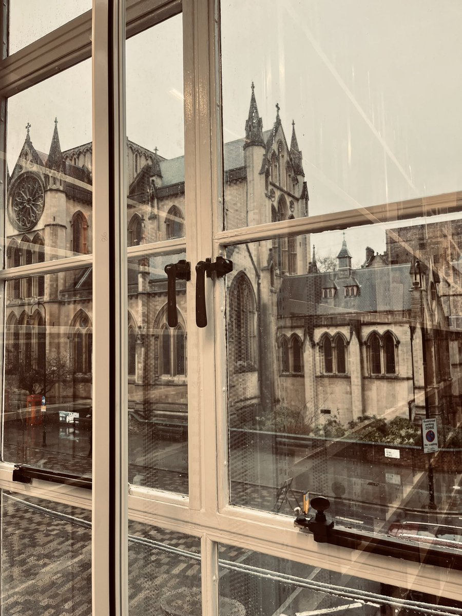 Yesterday I finished my time at The Warburg Institute (<a href="/Warburg_News/">The Warburg Institute</a>) as an Occasional Student. 
I couldn’t be grateful enough for all the materials I found at the library, and the kindness and patience of my supervisor and staff. 
It’s been 3 profitable months in London! ✨🩶