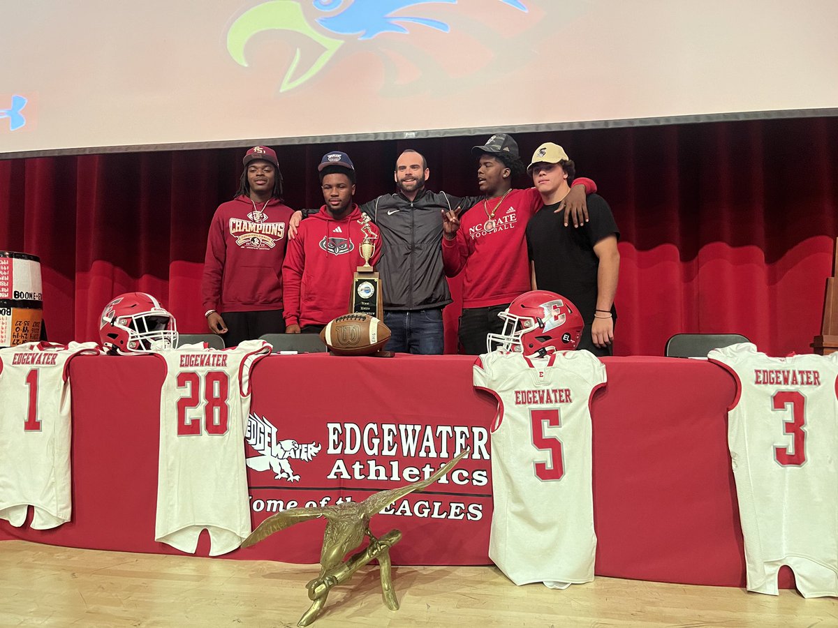 Early Signing Day! Go Eagles and Go Noles, Owls, Wolfpack and Bucs! @bates_cai @k28sd @__Thegreat5 @MylanBowen @EdgewaterFB @FSUFootball @FAUFootball @NStatefootball @CSUFB