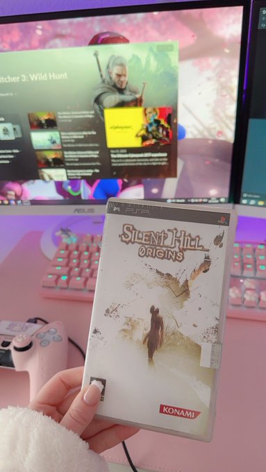 Found sealed PSP silent hill origins in English for my collection omg ?? https://t.co/W6eG5K0dST