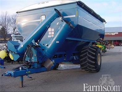 2007 Kinze 850 ⤵️ 850 bushel grain cart with scales, roll tarp, hydraulic spout, & new lower auger, listed by Born Implement: usfarmer.com/harvesting-equ… #USFarmer #Kinze #FarmEquipment #GrainCart #AgTwitter #OhioAg #Harvest #FarmMachinery