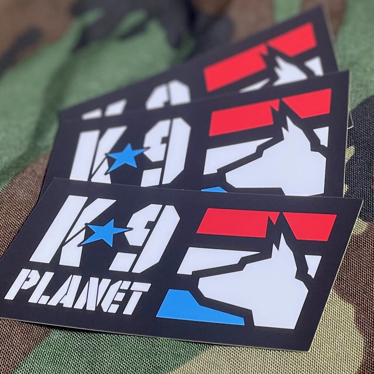 K-9 PLANET  Vinyl Decal
🐕ケーナインプラネット ステッカー
🚨入荷してます！

k9planet.theshop.jp

#k9 #k9planet #workingdog  #policek9 #shepherd  #militaryworkingdog  #policek9unit  #germanshepherd  #ジャーマンシェパード #k9unit #警察犬 #policedog #ドーベルマン #警備犬