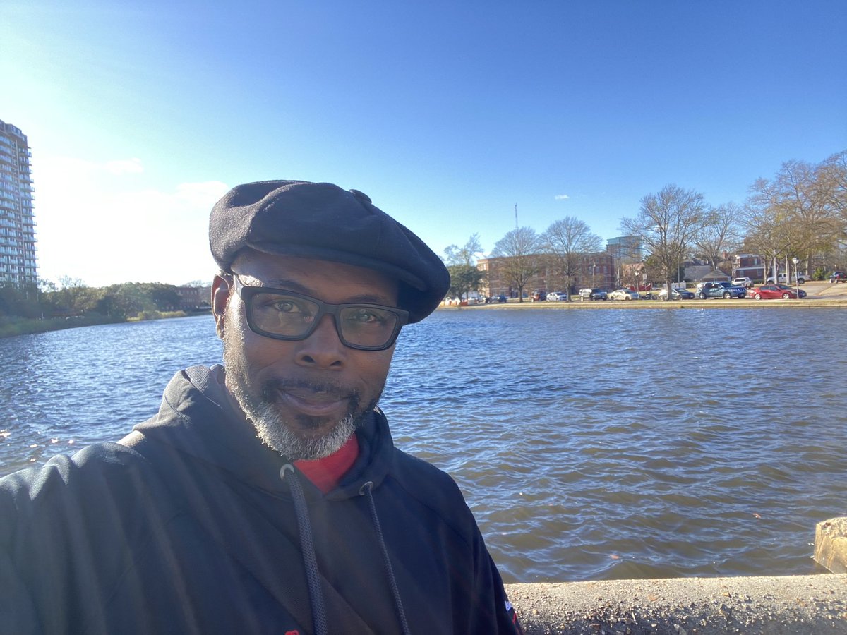 Waving so long to a very cold, windy Norfolk, Virginia. In the words of the R&B group De La Soul, “….Back to life. Back to reality…” #HomeBound #LoveToTravel #EastCoastToWestCoast #TheDMV
