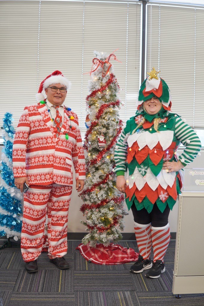 Embracing the holiday cheer alongside our incredible team! 🎅✨Here's a glimpse of the wonderful celebration — swipe through to witness the warmth and happiness that filled our gathering! 📸❤️ #CoAdvantage #PEO #OfficeHolidayFun #HolidayCheer #TeamBonding