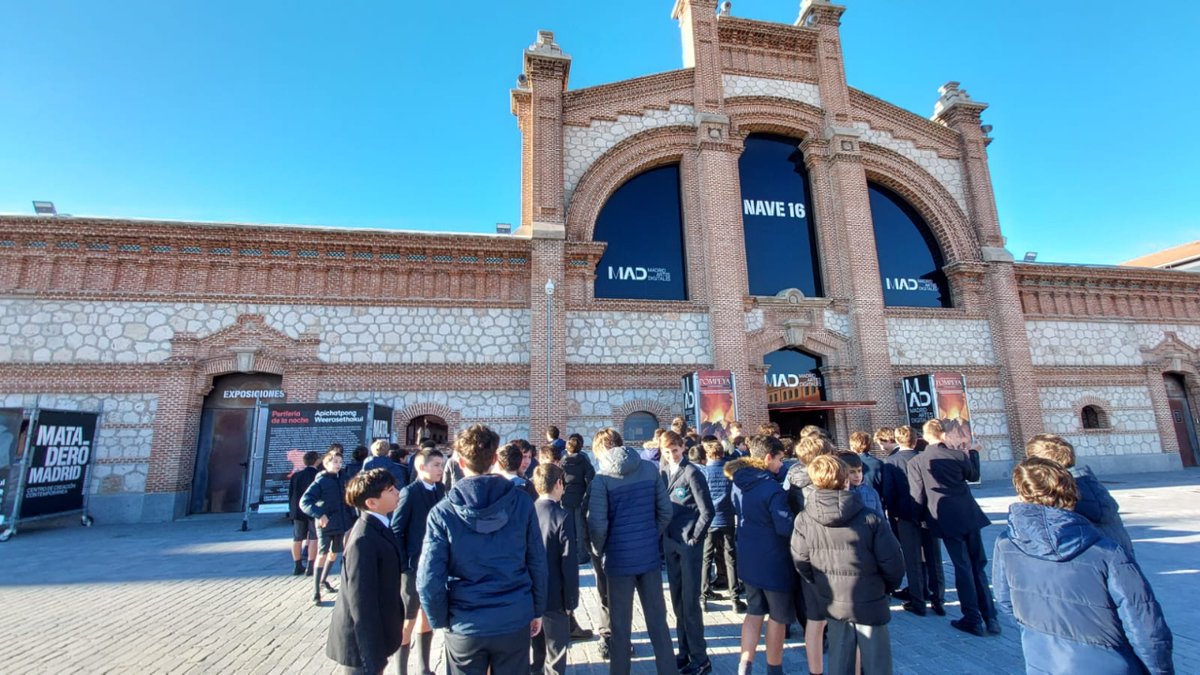 AndelColegio's tweet image. Un visita increíble a Pompeya.⭐

Menudo viaje ✈️ ha hecho 1° de la #ESO

#andelsoyyo #visitasculturales