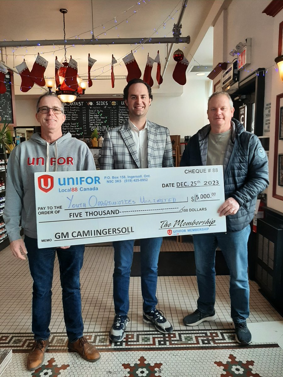 We were pleased to host @Unifor88 for a cheque pres in our @YMICafe! YOU has been their charity of choice over the holiday season for several years & we are grateful for their contribution to local youth programming. 🎁❤️ #unifor #uniforlocal88 #charitablegiving #givingseason