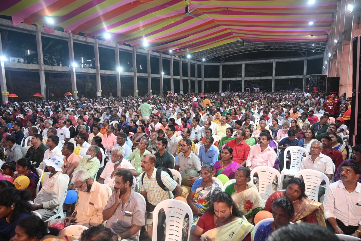 A look at some of the highlights from the #NavaKeralaSadas gatherings held in Eravipuram, Chadayamangalam, Chathannoor, and Varkala assembly constituencies.