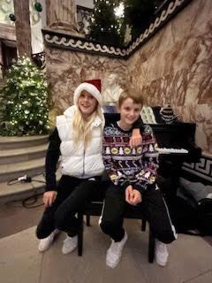Siblings, Faith Year 8 and Toby, Year 7 provided the piano music last night at Holkham Hall for their Christmas Candlelight Tours. It was absolutely magical 💫