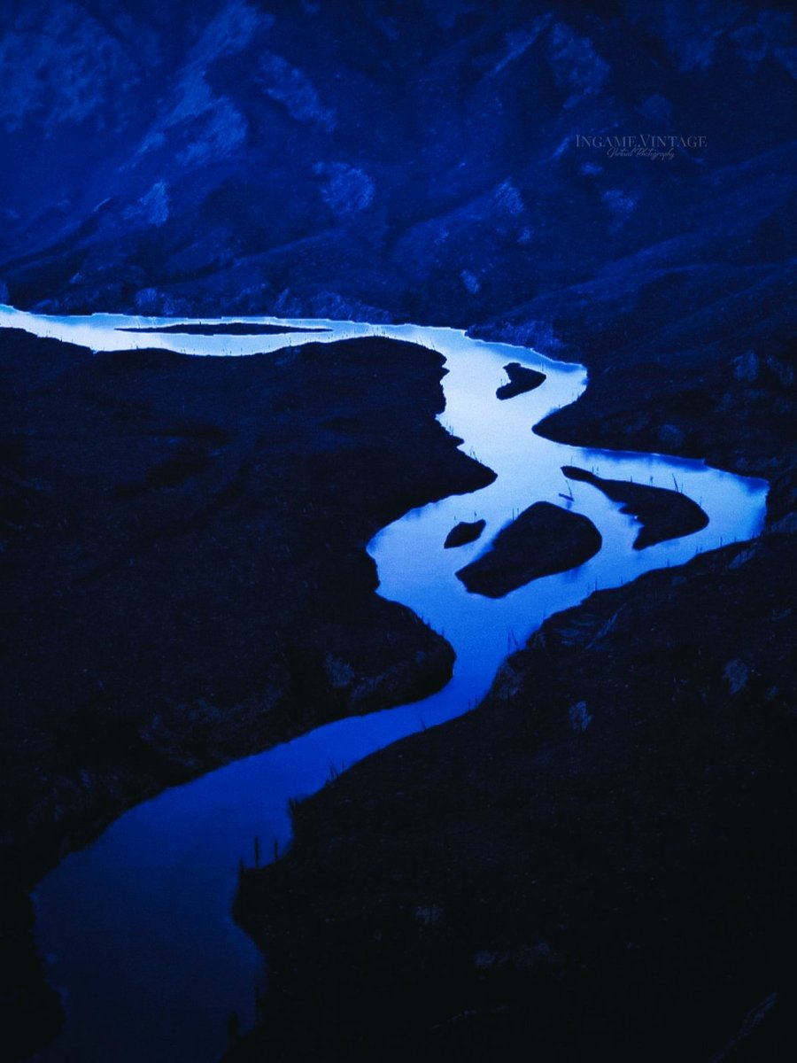 𝐵𝑙𝑢𝑒 𝑛𝑖𝑔ℎ𝑡 𝑟𝑖𝑣𝑒𝑟 - ( #kpturcorp )

- #ubisoftphotomode #ubisoft
- #farcry #farcrynewdawn 
- #night #river #blue #nature