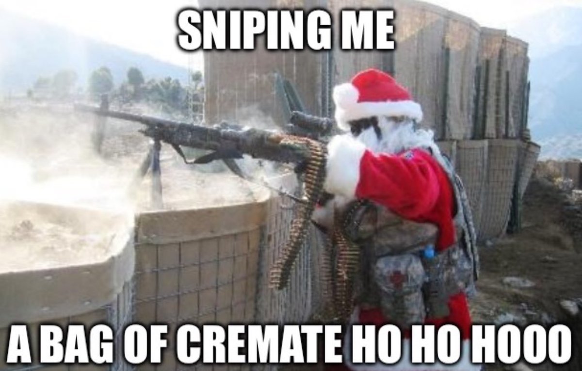 theonly_rav's tweet image. Just in time for those Xmas gains! 🚀🌚
$CRMT #AIArmy #Edbot #Cremate @EdgeAIWorld