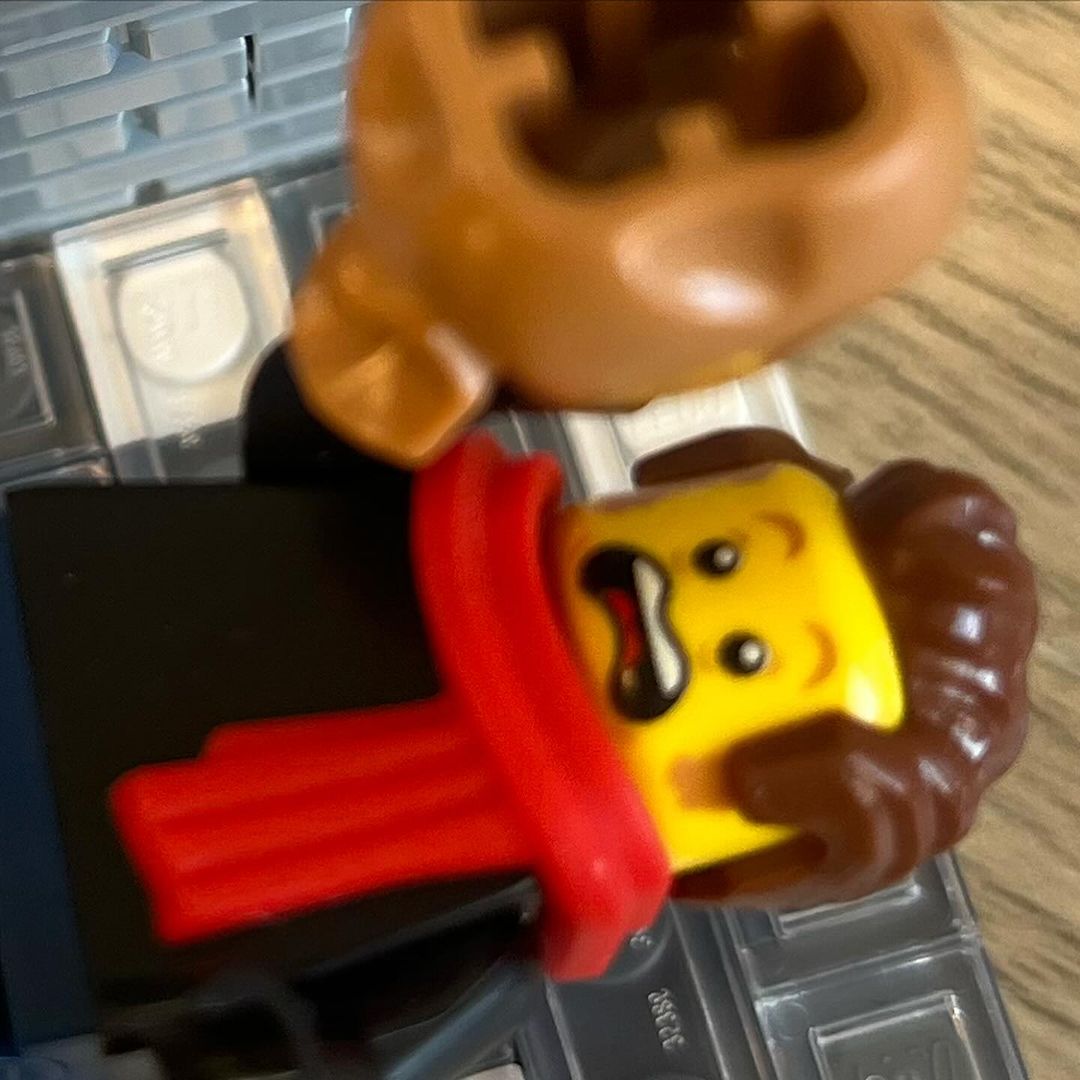 Lovin Dublin (@lovindublin) on Twitter photo One of our favourite moments has forever been immortalised in lego - man slips on ice❤️
🧑🎨 <a href="/dublinbricks/">Dublin Bricks</a> One of our favourite moments has forever been immortalised in lego - man slips on ice❤️
🧑🎨 <a href="/dublinbricks/">Dublin Bricks</a>