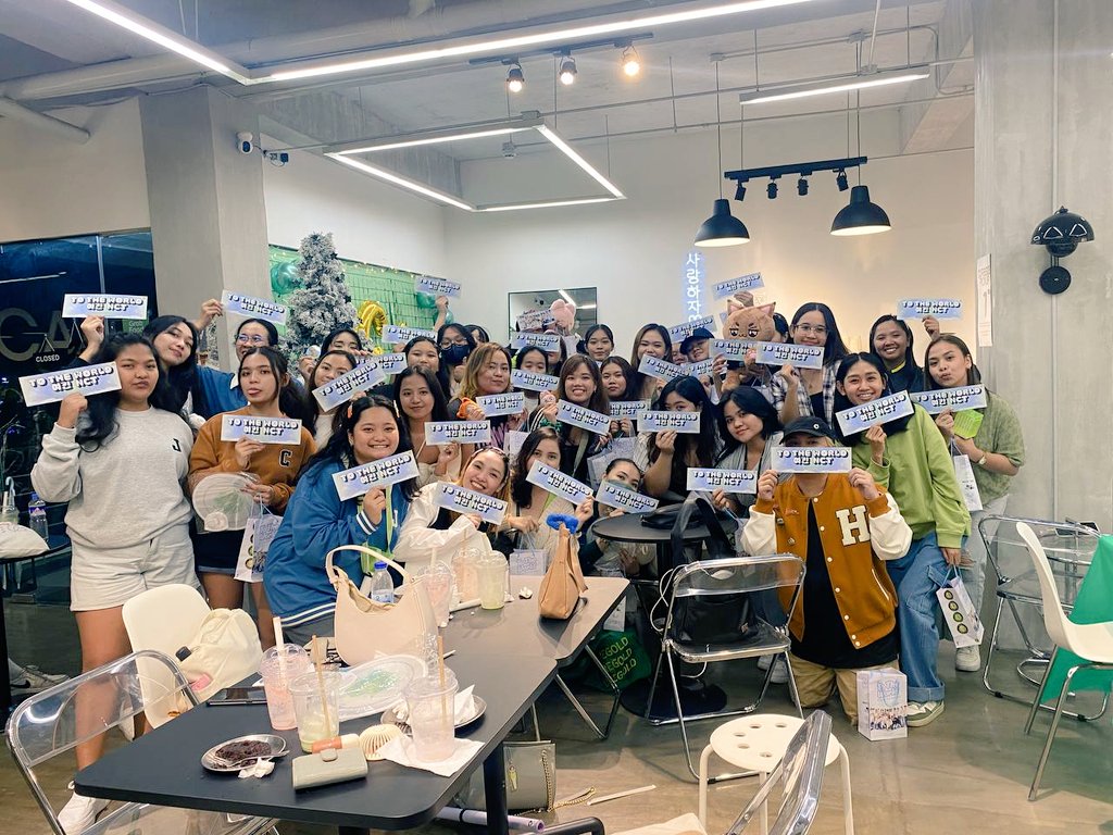 Hi everyone!! You may find the soft copy of our pictures under this link on FB.

m.facebook.com/story.php?stor…

Thank you once again for joining the year end party!💚

#ToTheWorldWithNCTzens #NCT2023xCzennies
#Neo_CSE_PH