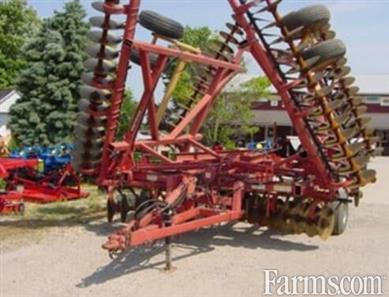 Krause Disc 🔻 34' disc with rear hitch & 20-20 1/2' blades, listed by Born Implement: usfarmer.com/tillage-equipm… #USFarmer #FarmEquipment #Krause #OhioAg #Tillage #Disc #AgTwitter #FarmMachinery