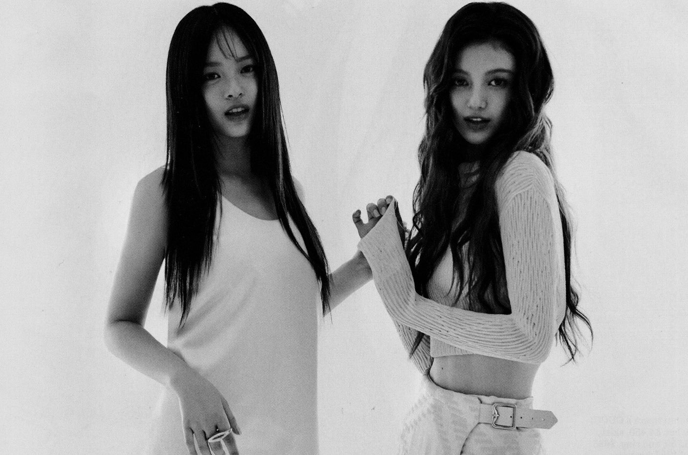 GBzRTjOW0AAI48L?format=jpg&name=large