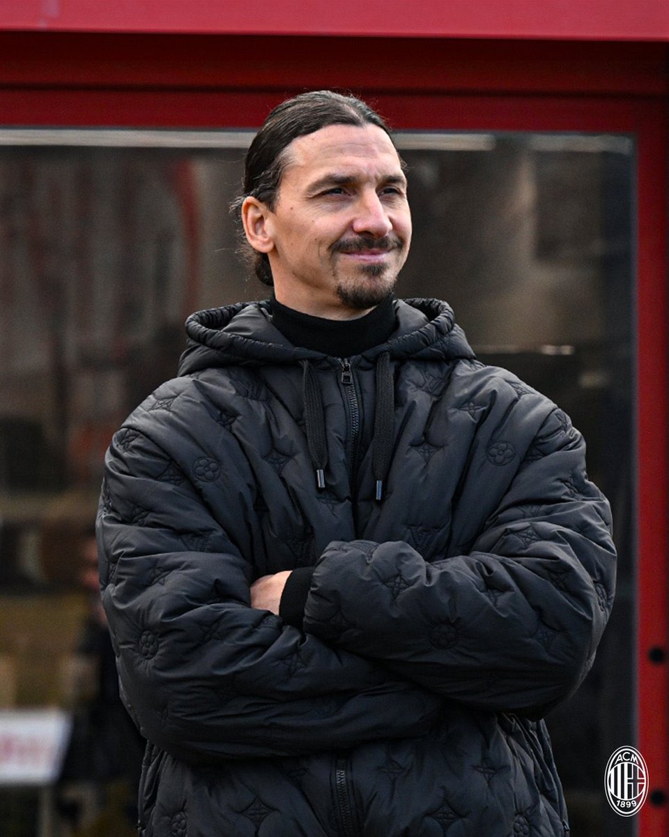 🔴⚫️ First day back at AC Milan for club legend Zlatan Ibrahimović — who’s now part of the board helping owners group Red Bird.

Ibrahimović was at Milan training today speaking to manager and players. He’s also expected to travel with the squad for Salernitana-Milan.