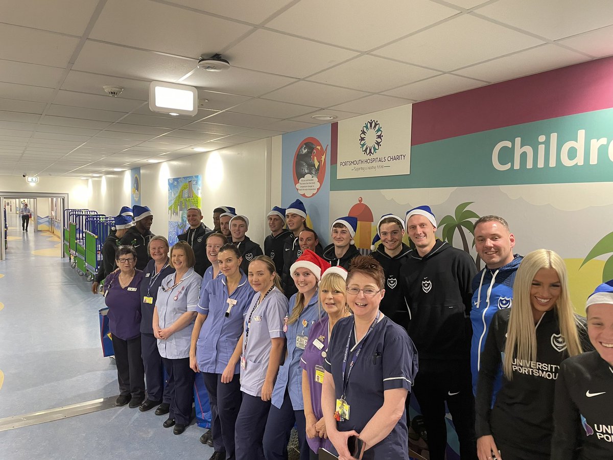 PompeyPaedsNursesQAH π (@paedsqah) on Twitter photo Another huge thank you for their kindness and thoughts this Christmas! <a href="/Pompey/">Portsmouth FC</a> you cheered up our little people (and their families) no end! Another huge thank you for their kindness and thoughts this Christmas! <a href="/Pompey/">Portsmouth FC</a> you cheered up our little people (and their families) no end!