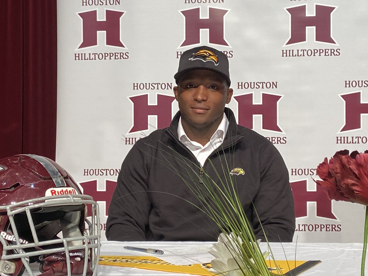 Houston RB Jalen Washington signed with Southern Miss. Tore his ACL his junior year and had 2700 all-purpose yards this season