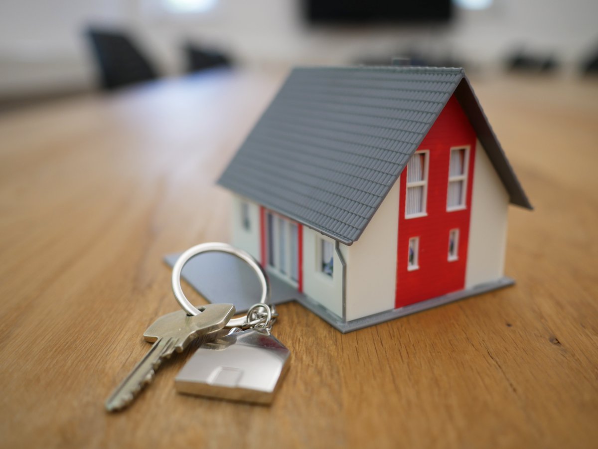 Whether you need help buying a house, need mortgage assistance, or are looking to fix up your house, PA 211 SW is here to connect you to the resources that you’re looking for. Dial 2-1-1, text your zip code to 898-211 or visit pa211sw.org to learn more.