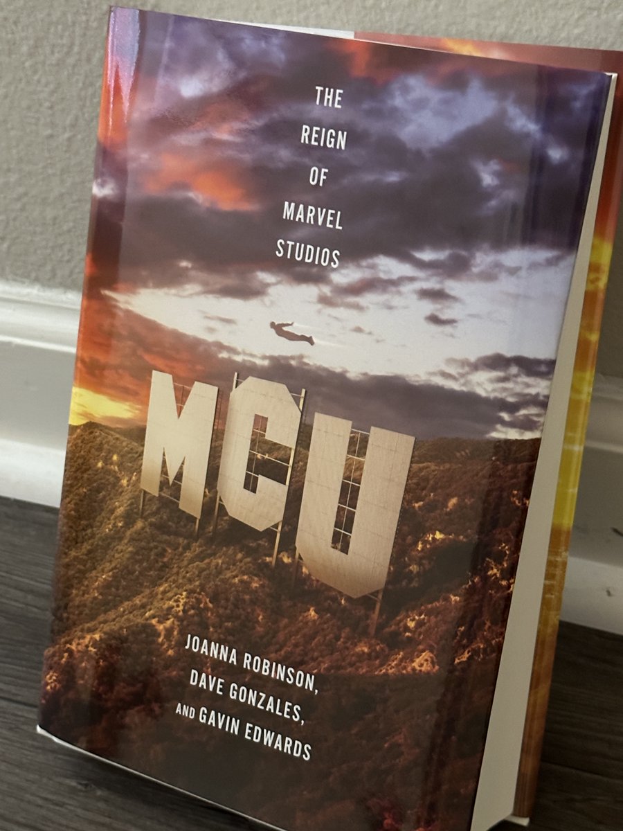 Such fun diving into '#MCU: The Reign of Marvel Studios' with @dereklew on the latest episode of #NotablyDisney. This new book by @jowrotethis, @da7e, & @mrgavinedwards offers a thorough, fascinating analysis of @MarvelStudios! Listen in: bit.ly/48kSN4N