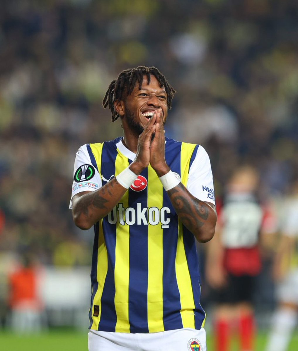 Portekizce konuştu diye Fred kırmızı yedi AHSKWNWKDNWKSNWKSJWK O ÇOCUKLARI