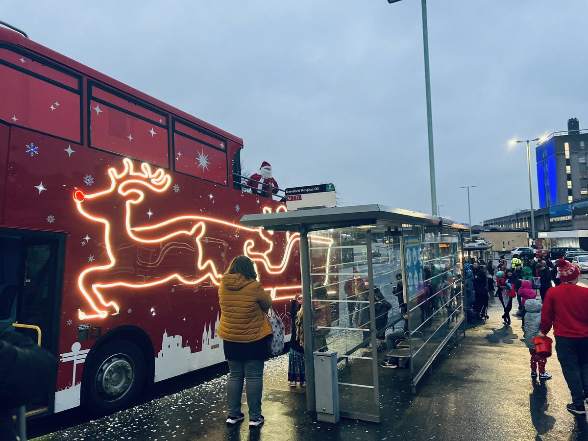 Rebecca Baines (@rebecca_baines_) on Twitter photo Great to see some festive cheer being spread <a href="/UHP_NHS/">University Hospitals Plymouth NHS Trust</a> #SantaClaus #HolidaysAreComing #makingpeoplesmile Great to see some festive cheer being spread <a href="/UHP_NHS/">University Hospitals Plymouth NHS Trust</a> #SantaClaus #HolidaysAreComing #makingpeoplesmile