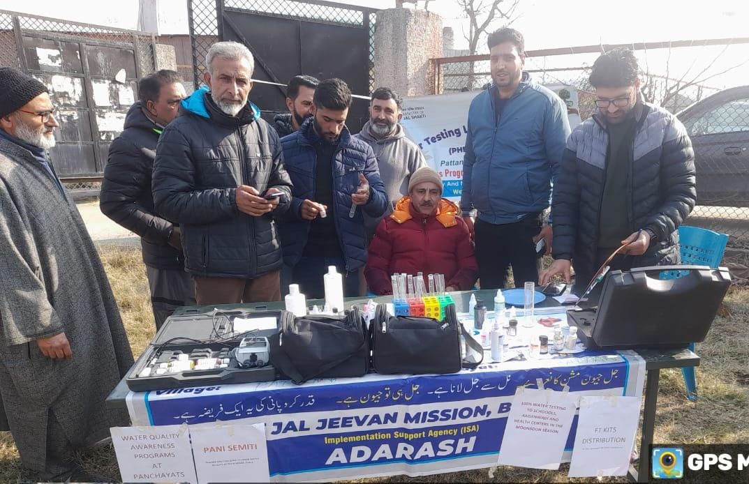 The Water Quality Monitoring team of Viksit Bharat Sankalp Yatra, accompanied by Asstt. Engineer Jal Shakti Department, at the Pattan railway station.
#ViksitBharatSankalpYatra
#HarGharJal 
#JalJeevanMission
#TransformingCommunities