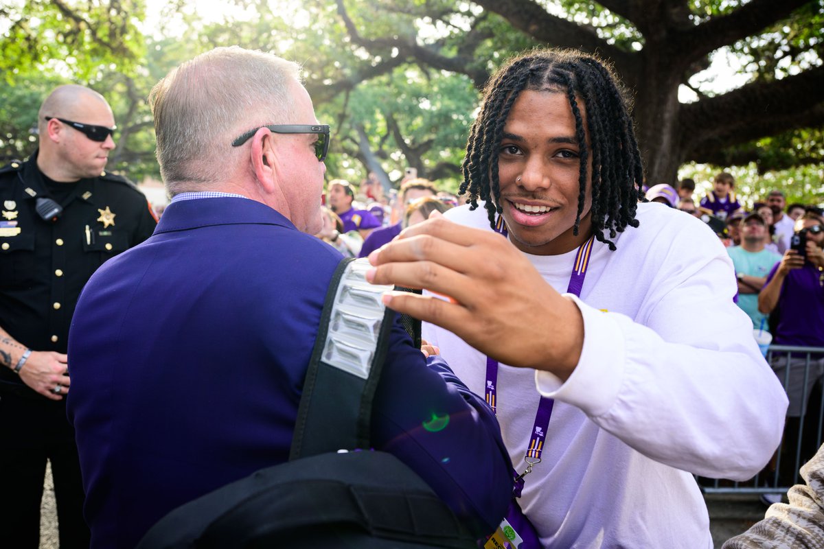 Welcome home, <a href="/tylenpaul/">TYLEN SINGLETON</a>!