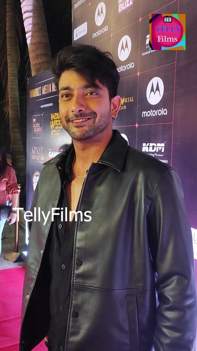 Dashing FK at the red carpet of IWMBUZZ Celebrity Bash 2023

Links below👇
🔗youtube.com/shorts/zgZ-cTp…
🔗youtu.be/FhfzpdOiwao?si…
🔗youtu.be/VBV1UIRv5TU?si…
🔗youtu.be/Gmj97Sbv2BA?si…

#FahmaanKhan