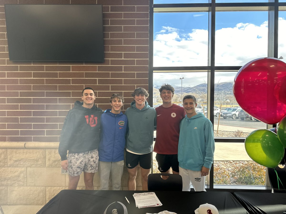 So pumped to officially sign to play football for Southern Virginia University! <a href="/CoachJoeDuPaix/">Joe DuPaix</a> <a href="/CoachMJMurdoch/">Mark Murdoch</a> <a href="/coachrberry/">Rick Berry</a> <a href="/knight_ftbl/">SVU Knights Football</a> <a href="/svuathletics/">SVU Athletics</a> 
 <a href="/KjarEric/">Eric kjar</a> <a href="/CCHSFOOTBALL_/">CornerCanyonFootball</a>