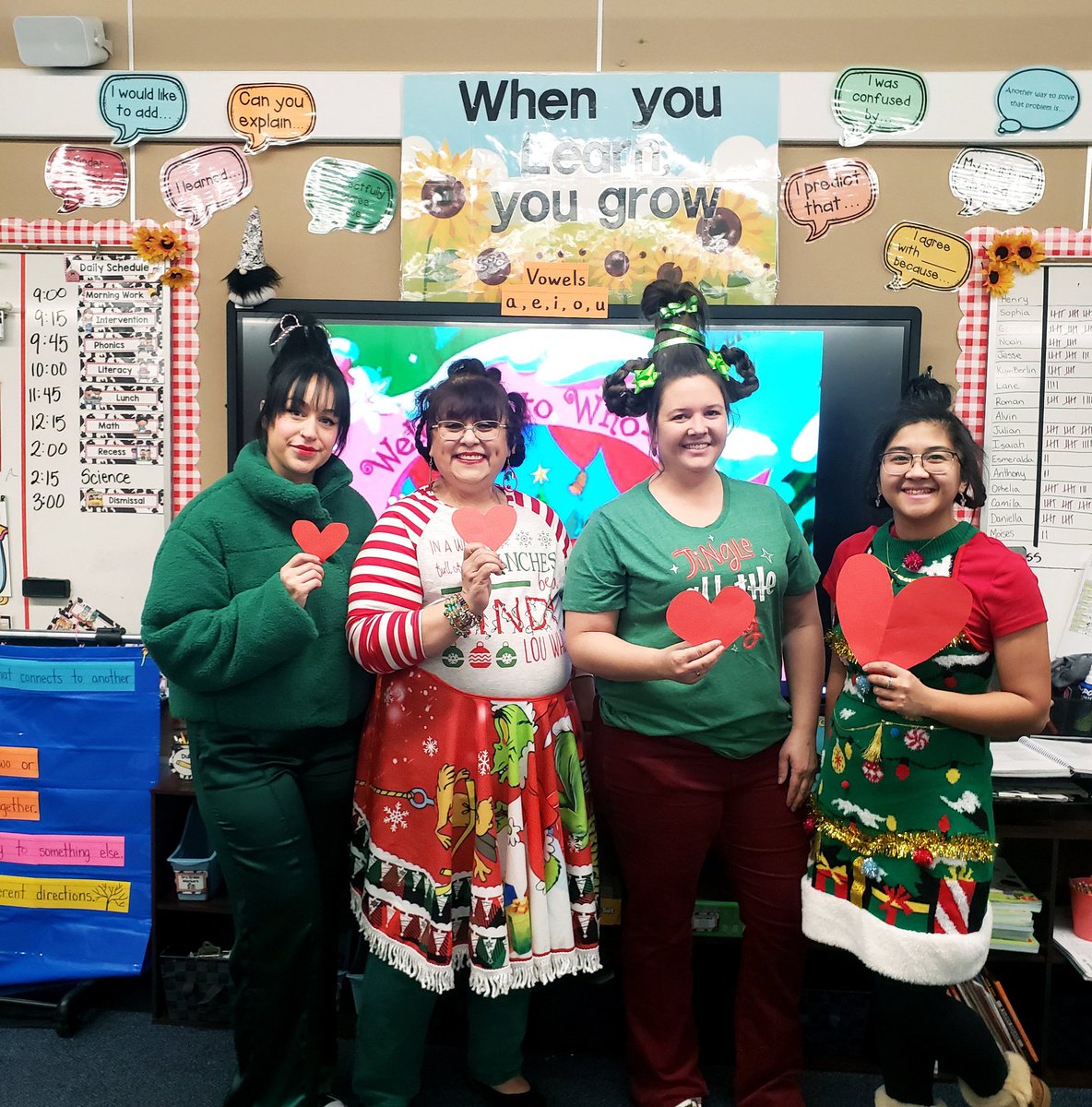 @maxwellbulldogs ...and our hearts grew 4 sizes that day. #WCSDProud #alwaysafunlearningday #holidayfun #grinchmas