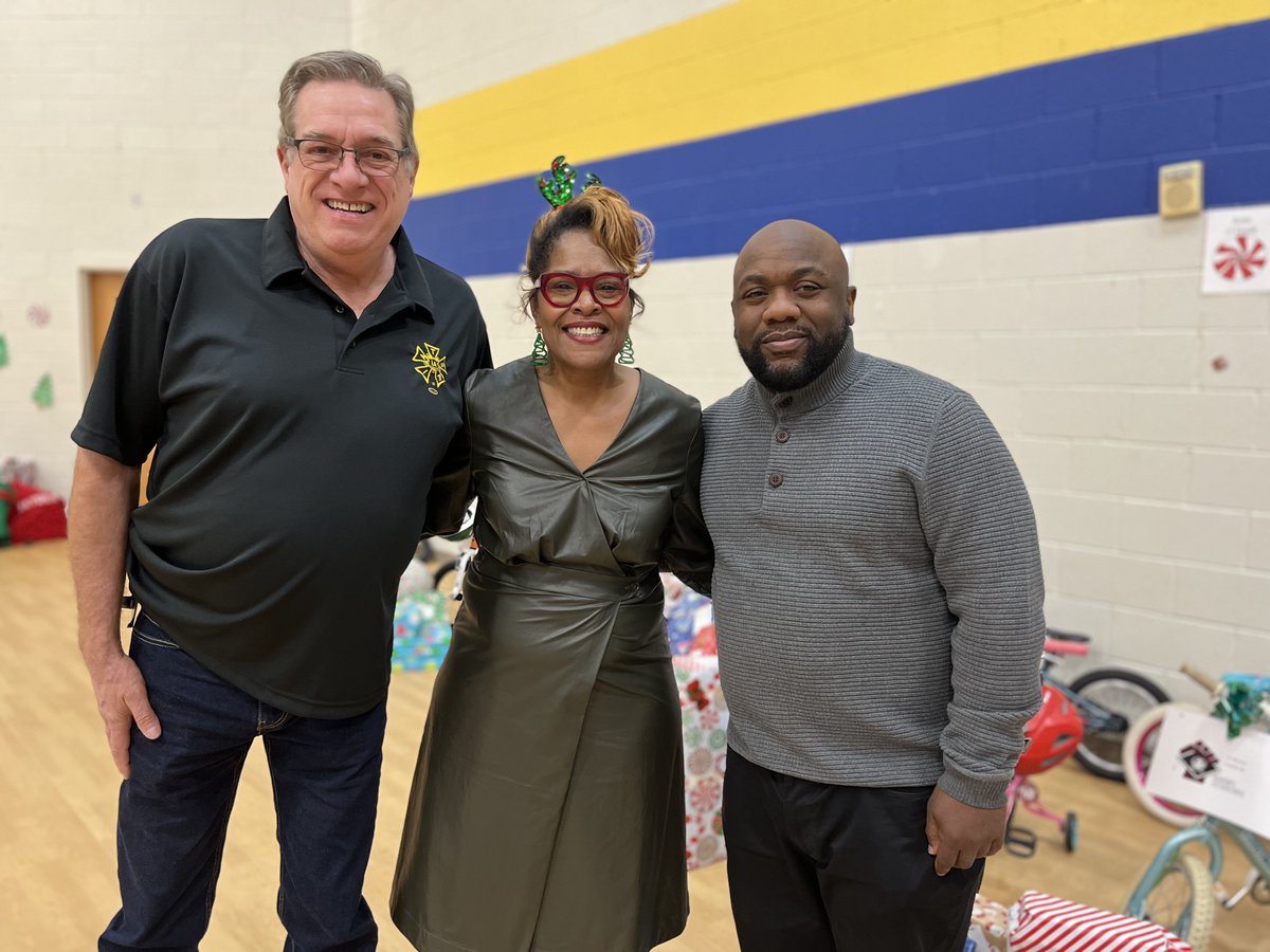 Local 834's annual toy drive was a huge success! This year Local 834 sponsored 30 students with Christmas gifts at Dunbar Elementary School in Atlanta Georgia. Thanks to everyone who contributed and helped make the holidays brighter for those in need. #unionstrong