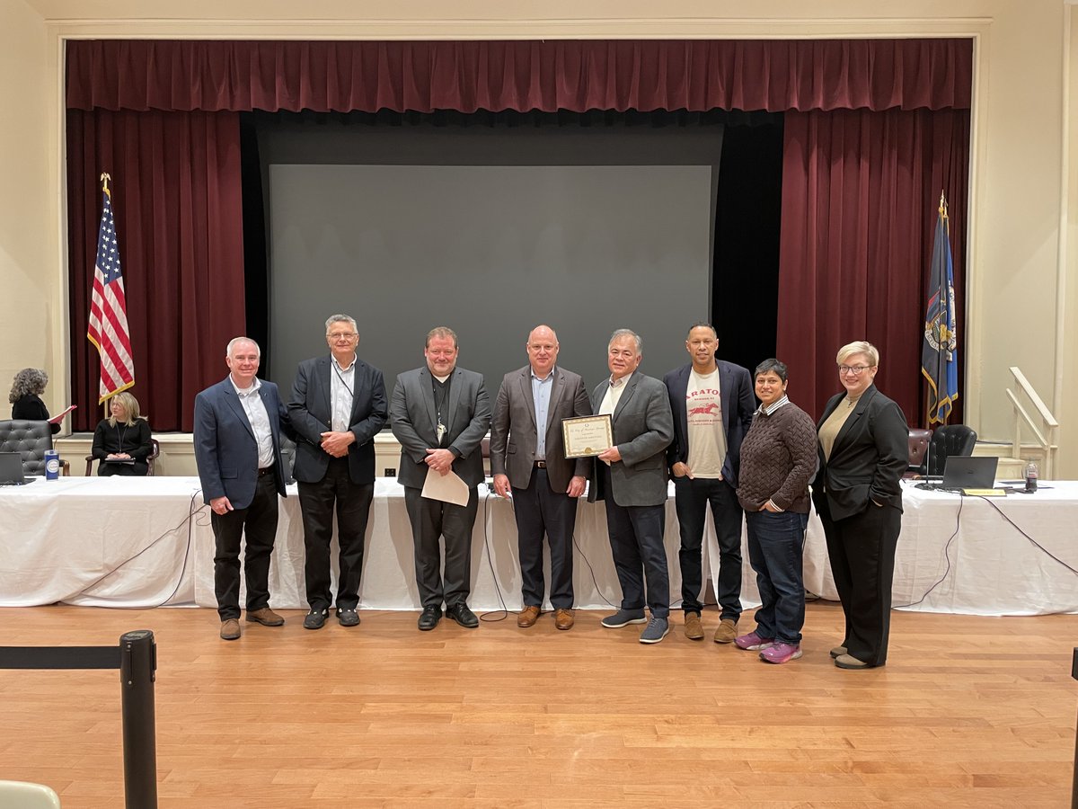 At last night's City Council meeting, Mayor Kim congratulated Discover Saratoga on being named a 2023 Smart Meetings Platinum Choice Awards winner!
Congratulations to Discover Saratoga on this prestigious award! <a href="/VisitSaratogaNY/">Discover Saratoga NY</a>