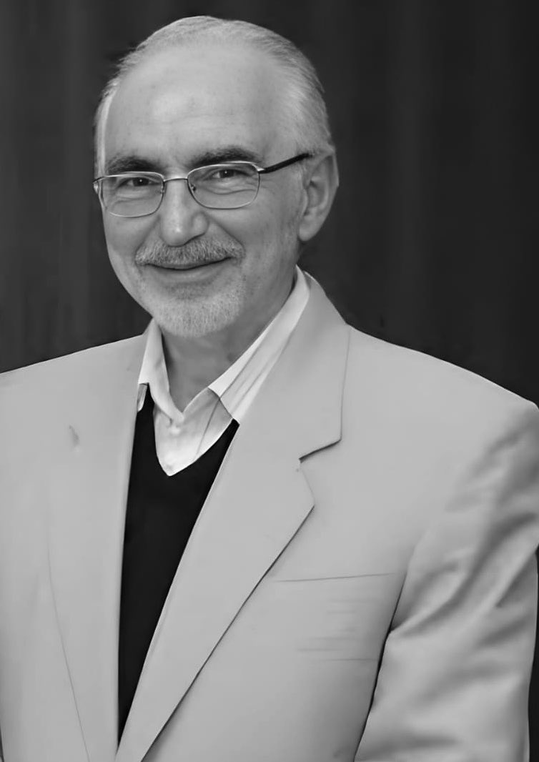 Kıymetli büyüğümüz, geçmişte Refah Partisi İstanbul İl Başkanlığı yapmış olan Ali Yılmaz Örnek'in vefat ettiği haberini üzülerek öğrendim. Merhuma Allah'tan rahmet, ailesine ve tüm sevenlerine başsağlığı diliyorum. 

Mekânı cennet, makamı âli olsun.