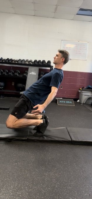 Image in tweet by Reed Longevity